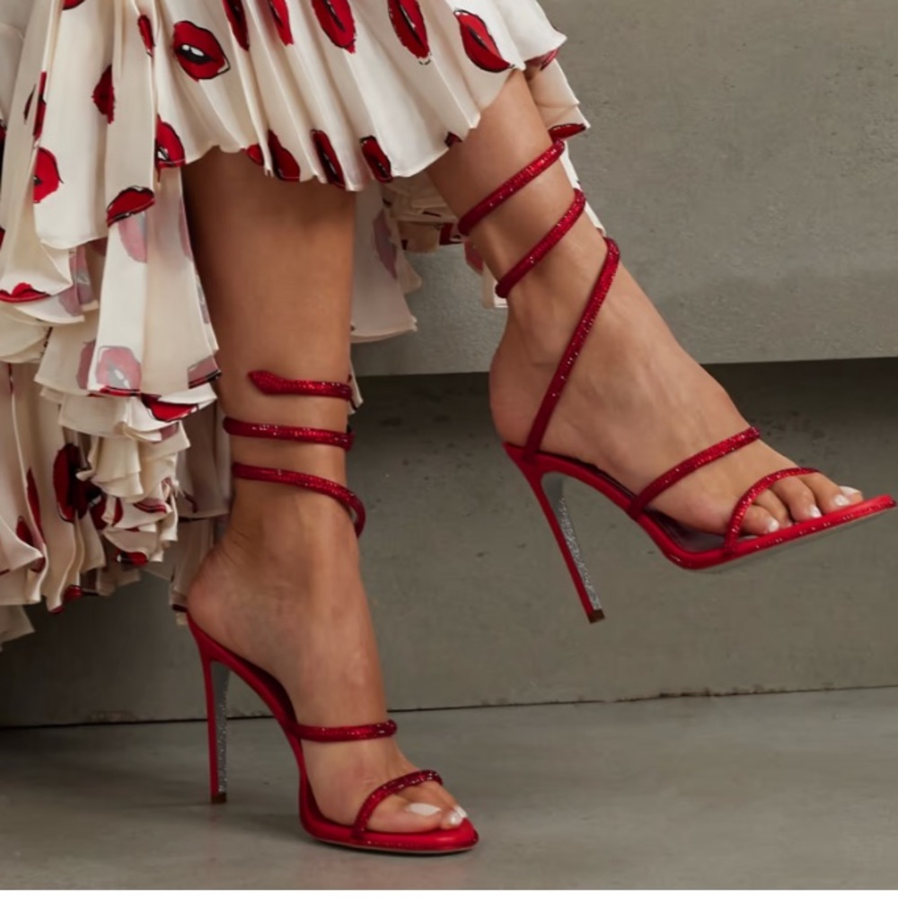 RENÉ CAOVILLA
Cleo crystal-embellished satin and leather sandals